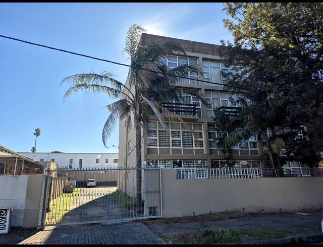 2 BEDROOM APARTMENT FOR SALE IN SOUTHERNWOOD